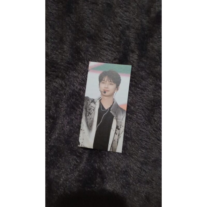 

Random Bookmark Caratland 2022 Jun Vernon