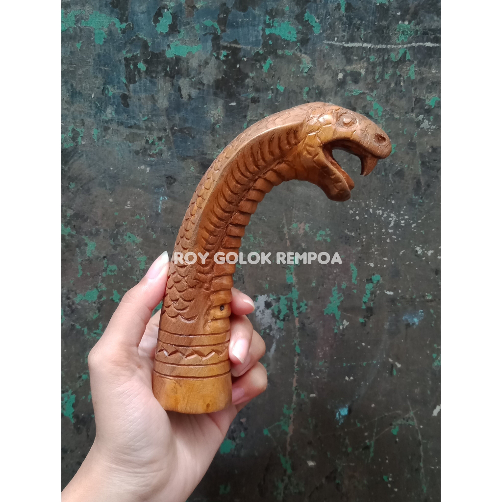 Gagang Golok Ukir Ular Kobra