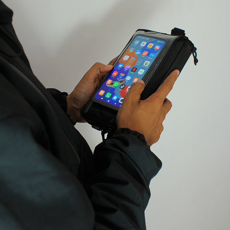 ZARO Clutch Hand Bag Orange Black Multifungsi Bahan Bimo Nilon Waterproof