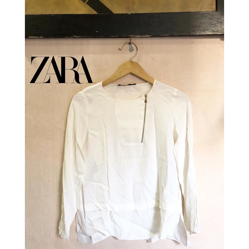 Blouse Zara Putih