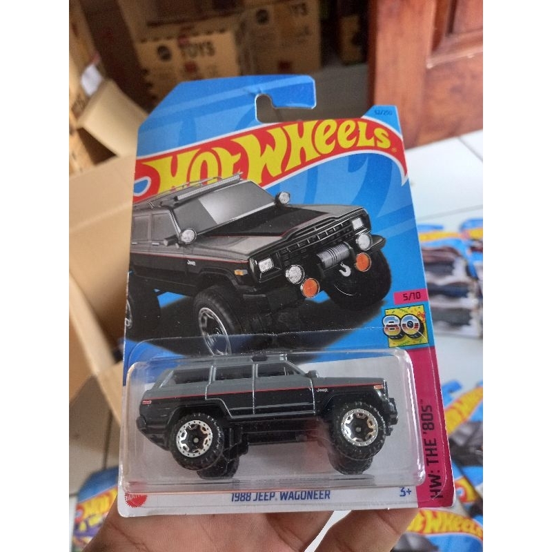 hotwheels 1988 JEEP WAGONEER HW THE 80S abu hitam