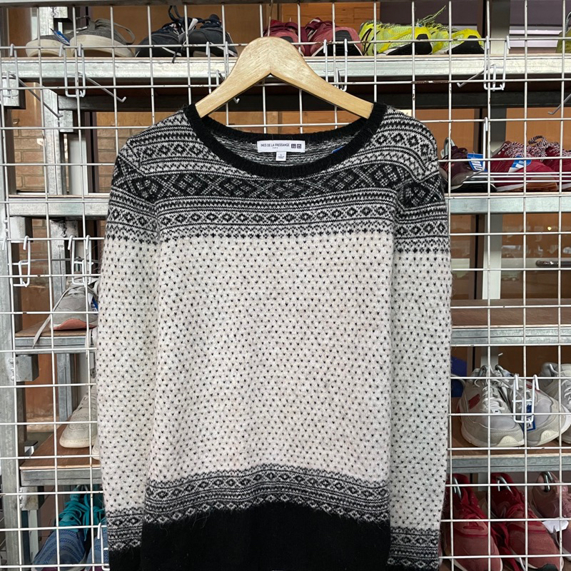 Cardigan rajut Uniqlo