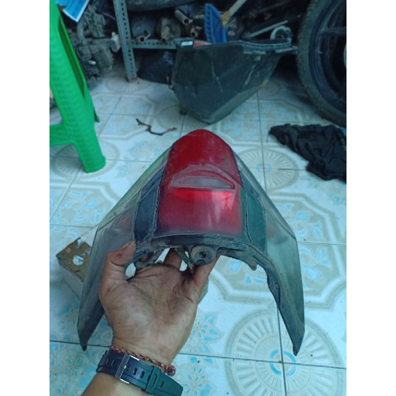 stoplamp lampu belakang Revo absolute Revo fit