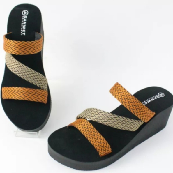 Sandal Wedges Spon Wanita Sendal Wanita Tinggi 5cm Tali Webing Simple Kualitas Bagus