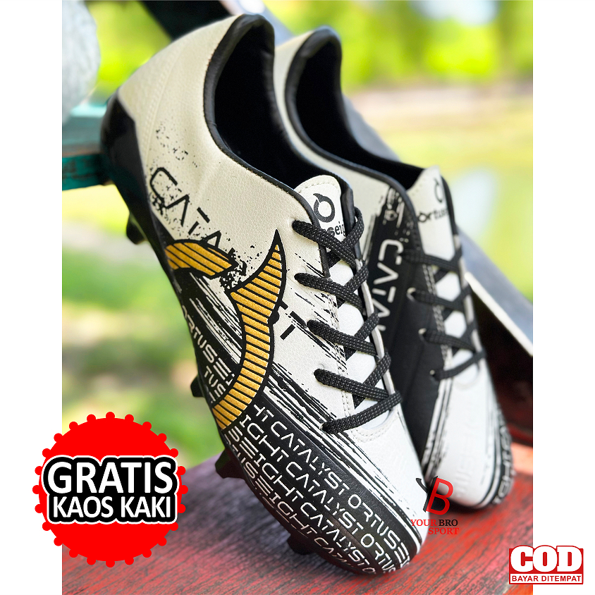 DISKON 45 % SEPATU BOLA ORTUS TERBARU, Sepatu Sepak Bola, Sepatu Minisoccer Ortuseight Catalyst Neut