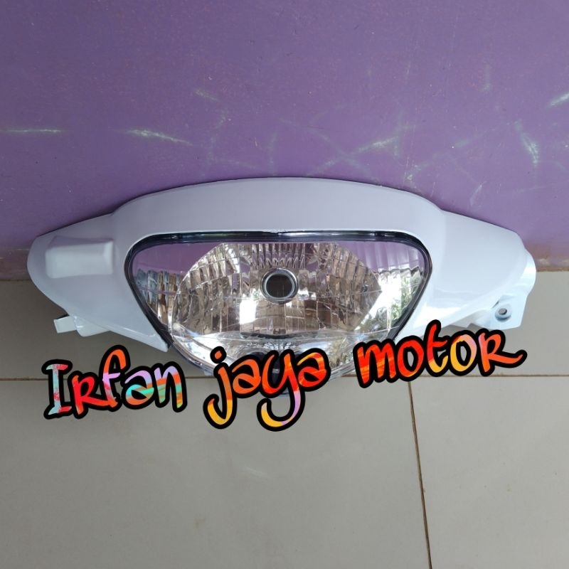 Paket Batok depan dan Reflektor yamaha Mio Sporty putih
