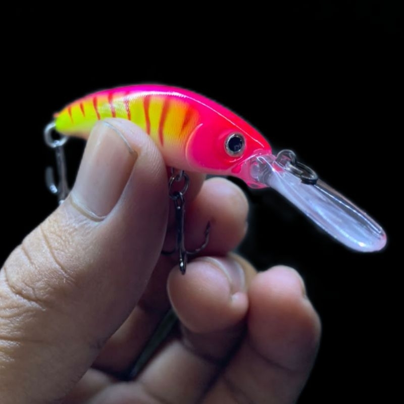 minnow lidah panjang warna pink putih 7cm 5,7g cocok untuk casting hampala atau ikan baung