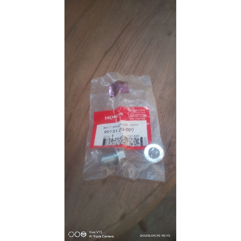 Baut Tap oli drat 12