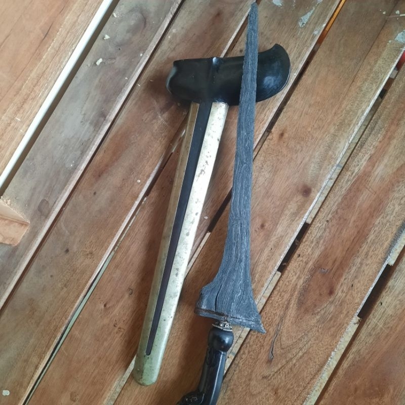 Keris Brojol Pamor Singkir Tangguh Mataram