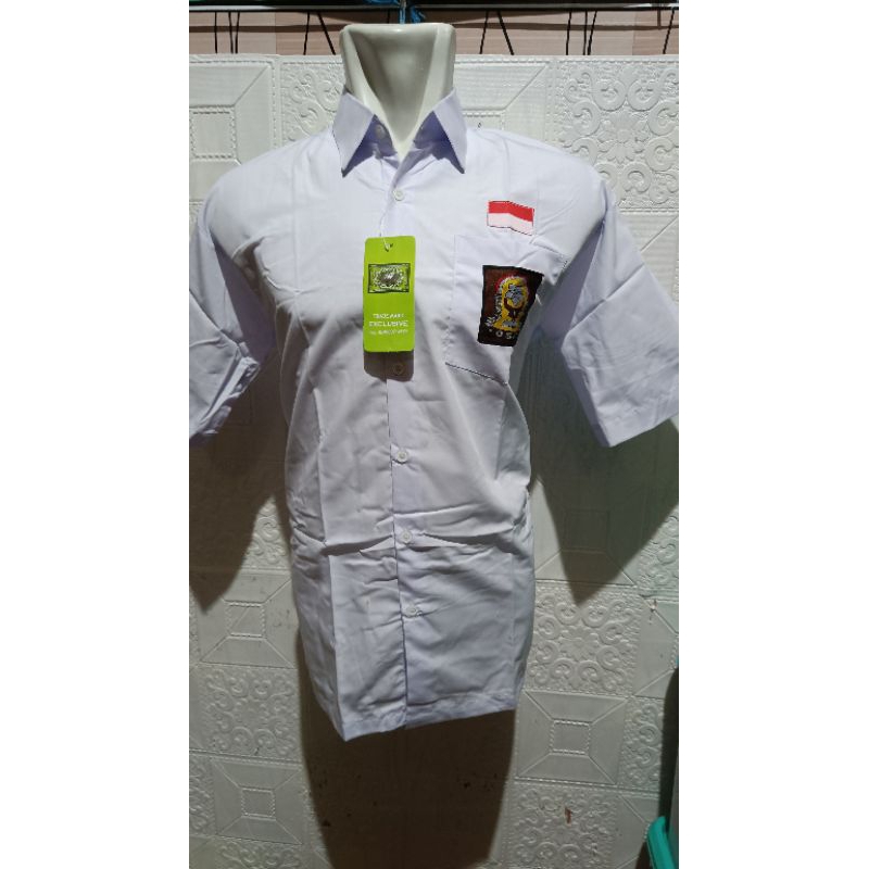 BAJU PUTIH PENDEK SMA/BAJU PUTIH SMA MERK ALWAFA EXCLUSIVE