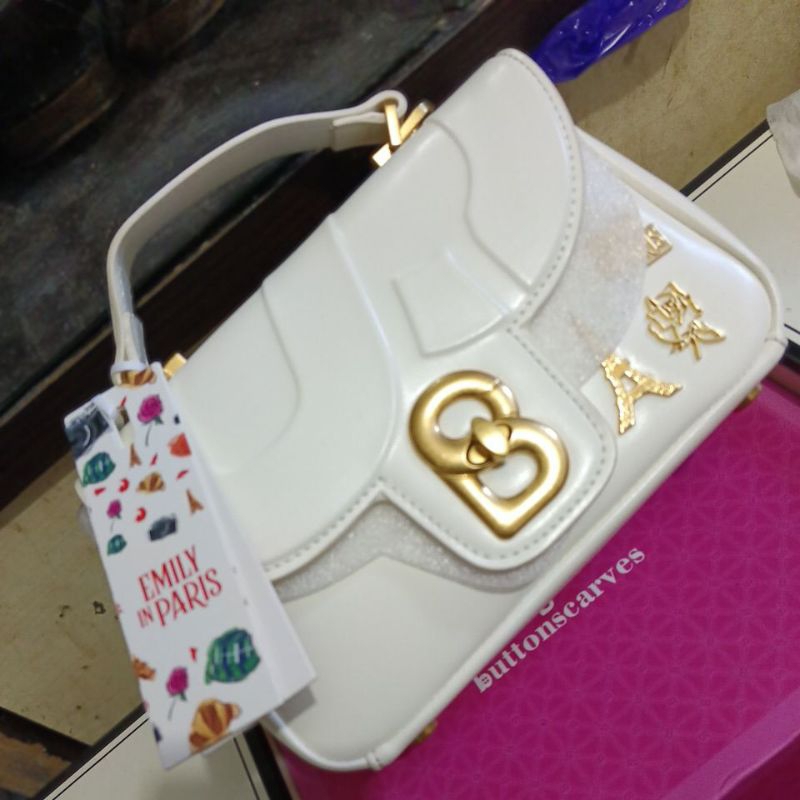 Preloved alma emily in paris bag buttonscarves