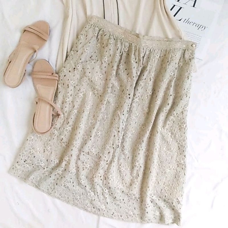 MARTINA PINK Lace Midi Skirt