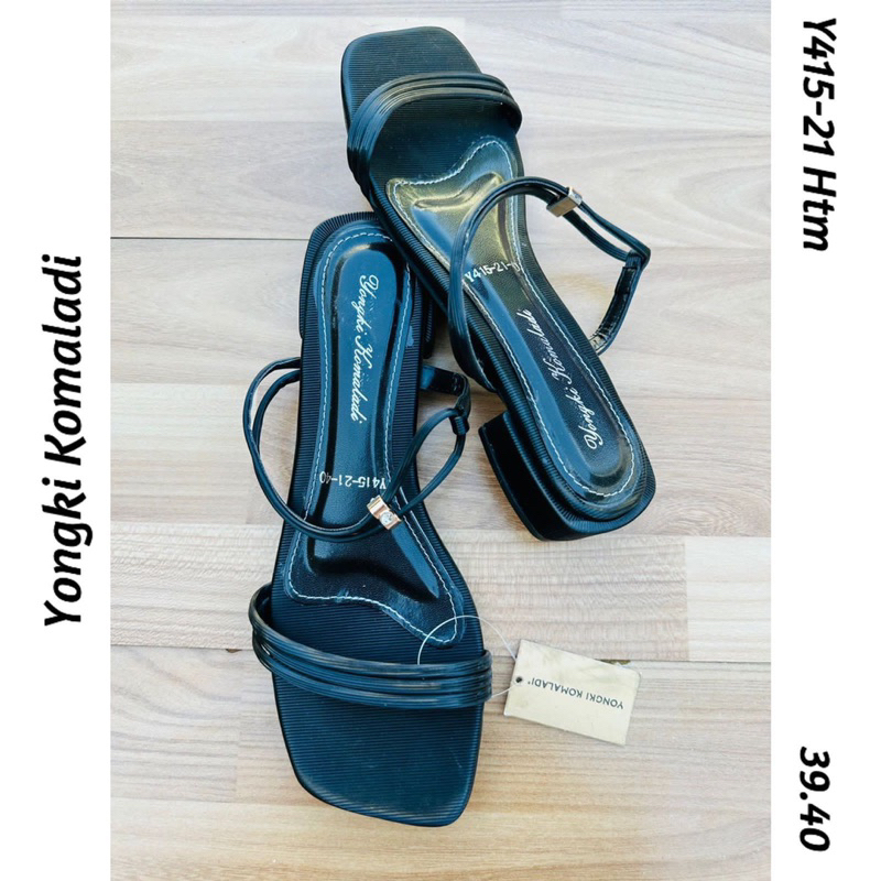 sendal flat y415