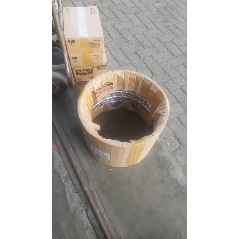 VELG 160/17 YAMAHA VELG DEPAN 140/17 ORIGINAL YAMAHA DID VELG ORIGINAL DEPAN BEBEK