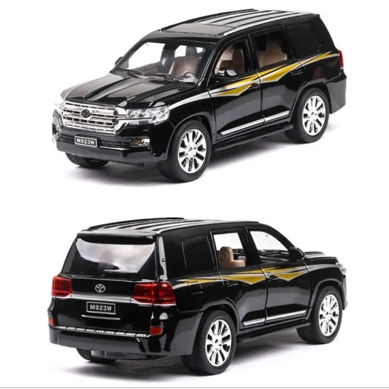 Diecast Mobil Toyota Land Cruiser Skala 1:24 Die-cast Miniatur Mobil Mobilan Pajangan Alloy Metal