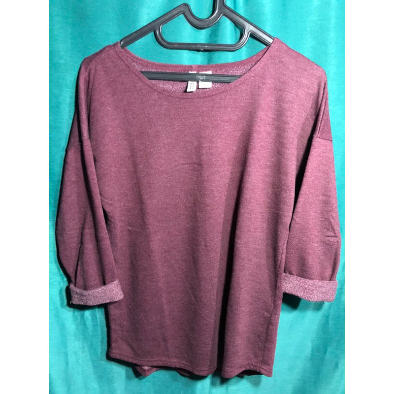 sweteer/kaos hnm/ hnm/maroon/ sweteer/ preloved / hnm / kaos /blouse /preloved