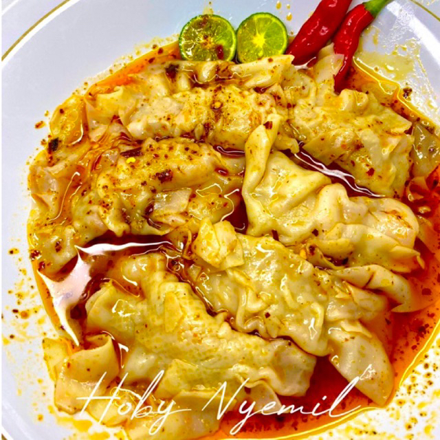 

PANGSIT /WONTON KUAH MERCON FULL ISI DAGING AYAM/GURIH/PEDAS