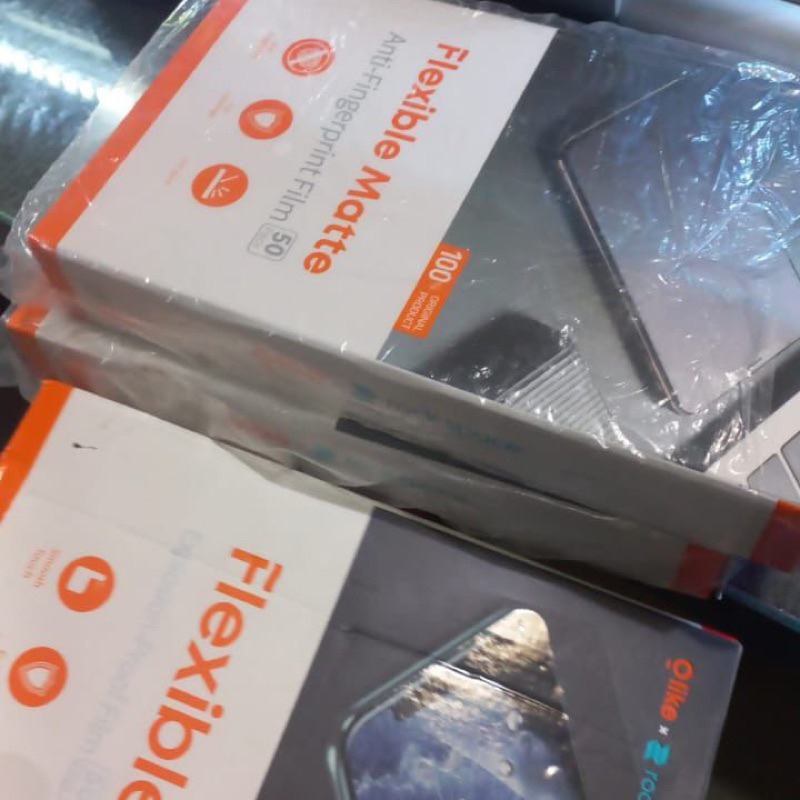 Bahan antigores hydrogel olike rock space clear