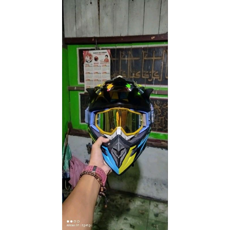 Helm Cross JPX+google