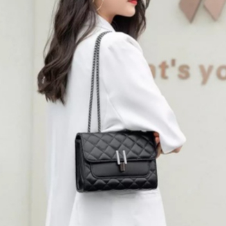 Tas Selempang Wanita "Amora"