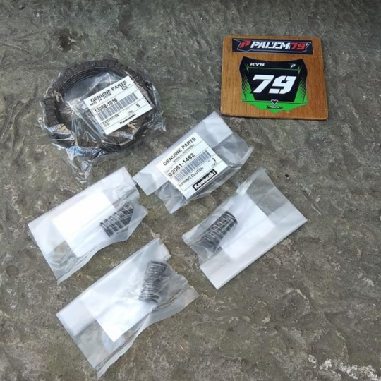 {Sparepart} Kampas  Per Kopling Ori KX 85 - Kanvas Kupling KX85 PnP KLX 150 Diskon
