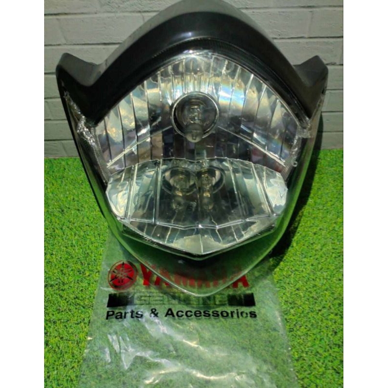 Reflektor Lampu Vixion Old 2006-2012 Oval Fullset Soket H4 Mirip Original Berkualitas