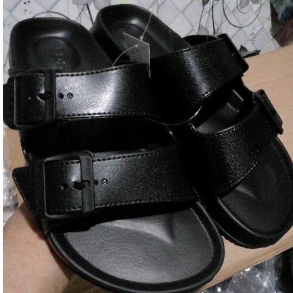 KINGBOS537=Sandal karet pria dewasa tali dua hitam polos size 39- 44