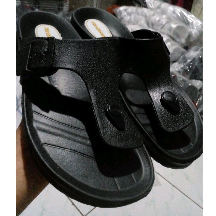 KINGBOS 516= Sandal karet jepit pria dewasa hitam polos size 39- 44