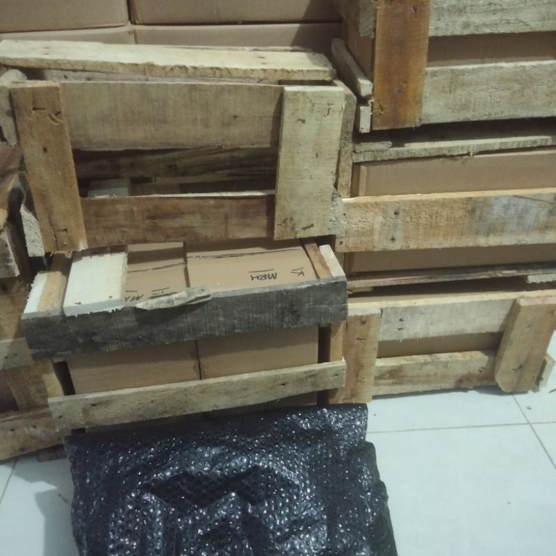 

Extra Packing Palet/kayu + Buble wrap