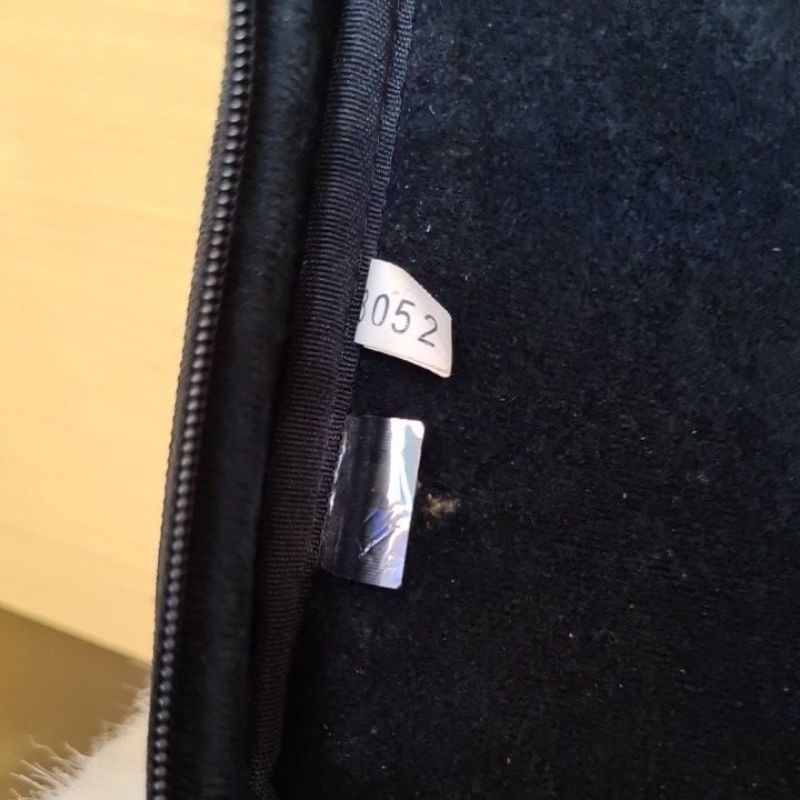 TAS LAPTOP BOD* AUTH