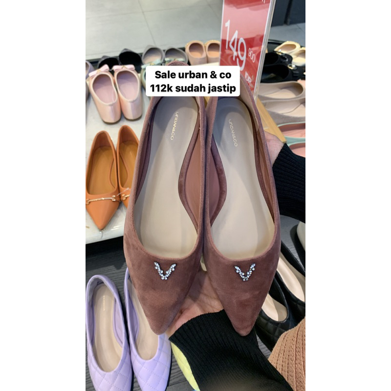 flat shoes urban & co sale