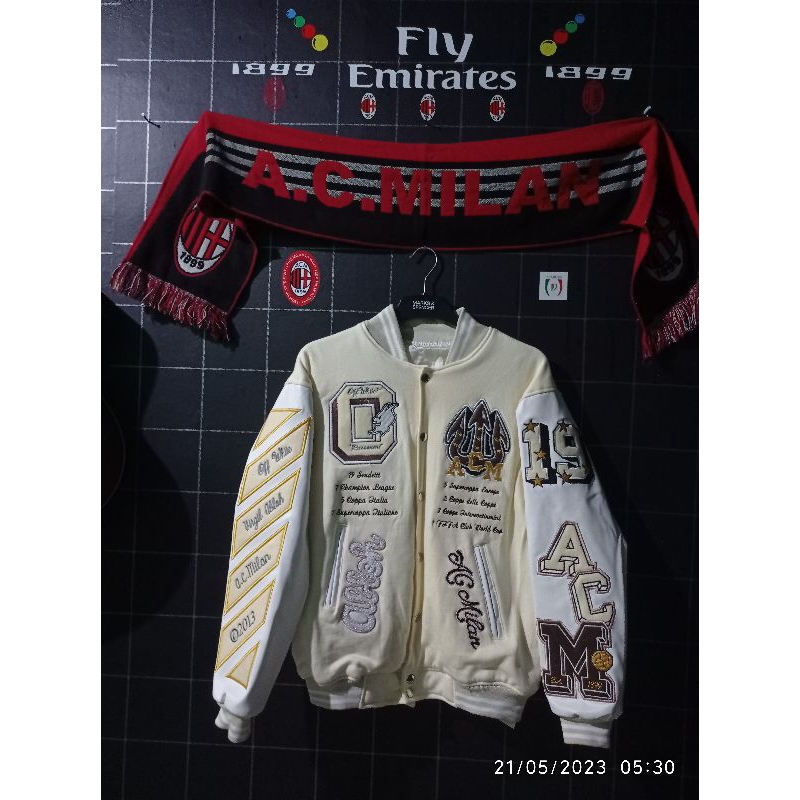 Ac Milan Jacket Varsity Size M