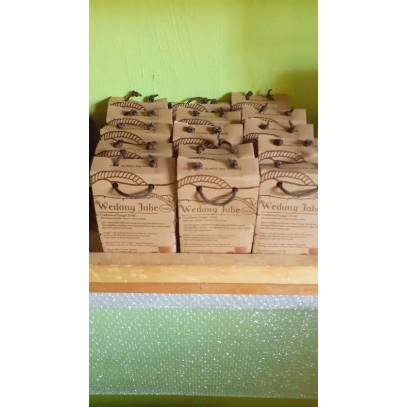 

Wedang Jahe Familo Kemasan Paper Bag isi 3