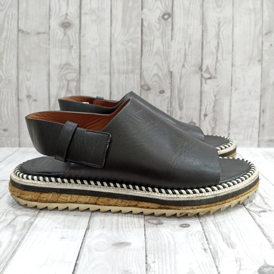 Sepatu Givenchy Rocket Leather and Rope Espadrilles Sandals Sandal Wanita Cewek Perempuan Original