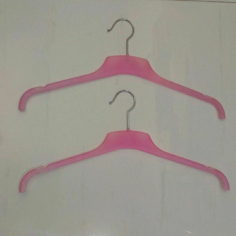 Gantungan Baju plastik pink / Hanger baju dewasa satuan