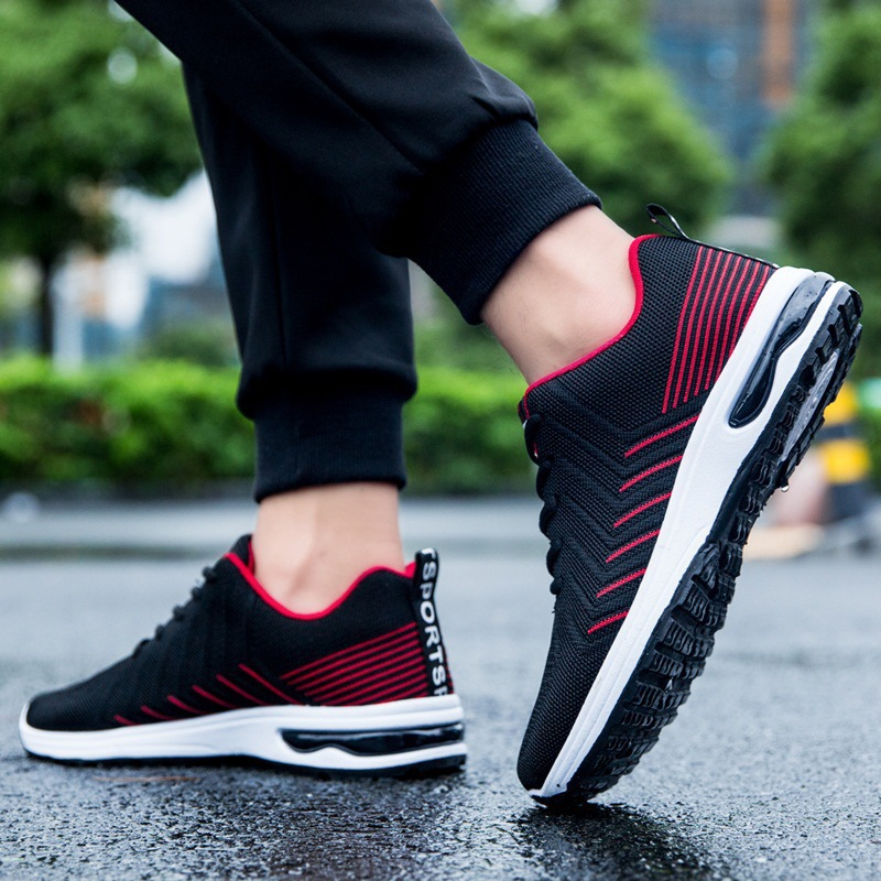 Highland Sepatu Pria Sneakers Fashion Kekinian Casual Sport Running Shoes Sepatu Cowok Sekolah Kuliah Kerja MR506