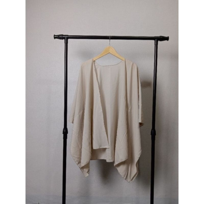Batwing Outer Cardigan Model Kelelawar Ukuran All size Bahan Crinckle