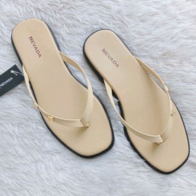 Sandal jepit wanita Nevda model terbaru02