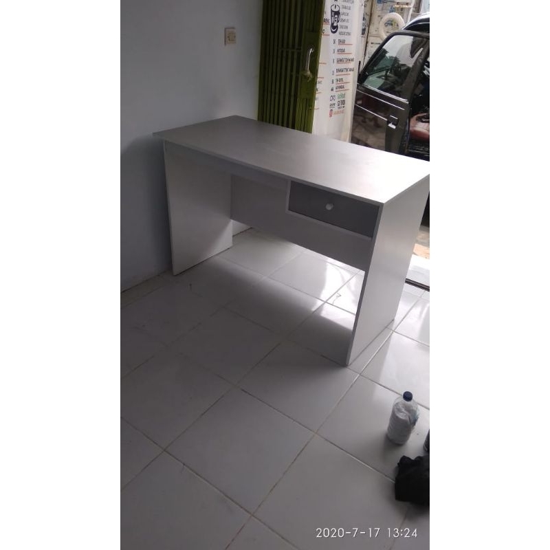 meja kantor ukuran 80x50x80