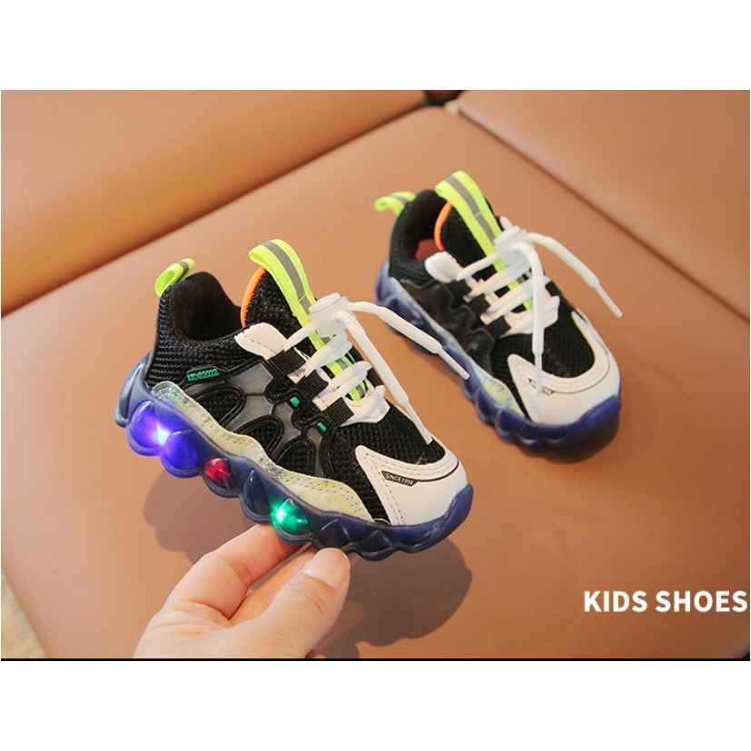 SEPATU ANAK LAKI-LAKI SNEAKER LAMPU LED SIZE 21-30 LED KIDS 2022