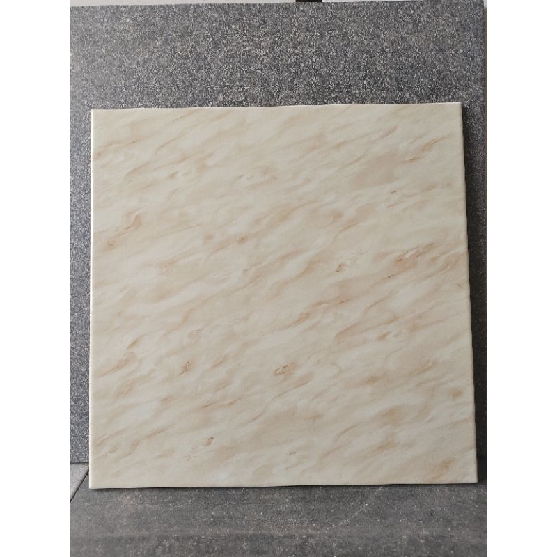KERAMIK LANTAI 40X40 GLOSSY CREAM MOTIF MARMER - MULIA