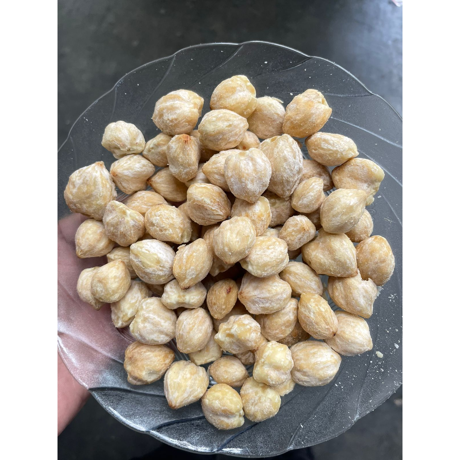 

Kemiri Bulat Medan 250gr (1/4kg) FRESH!