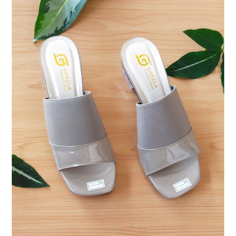 SANDAL KOKOP HAK KACA GLOSY KARET 5CM