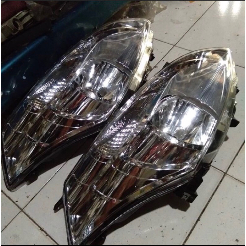 lampu depan ertiga 2014