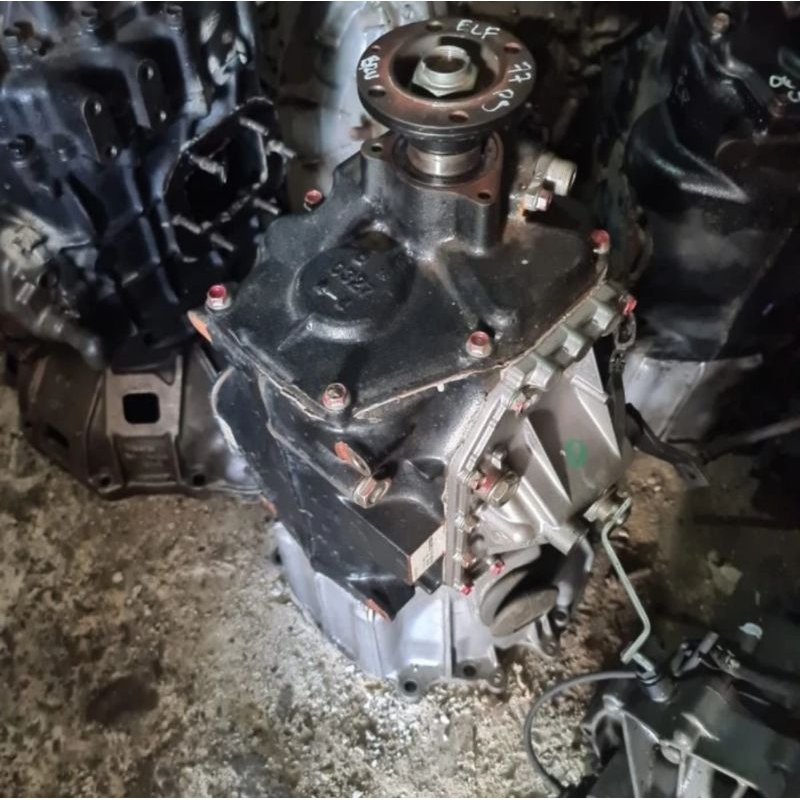 Transmisi Perseneling Persneling Gearbox Gear Bok Isuzu Elf Engkel Euro Nhr 55 Original