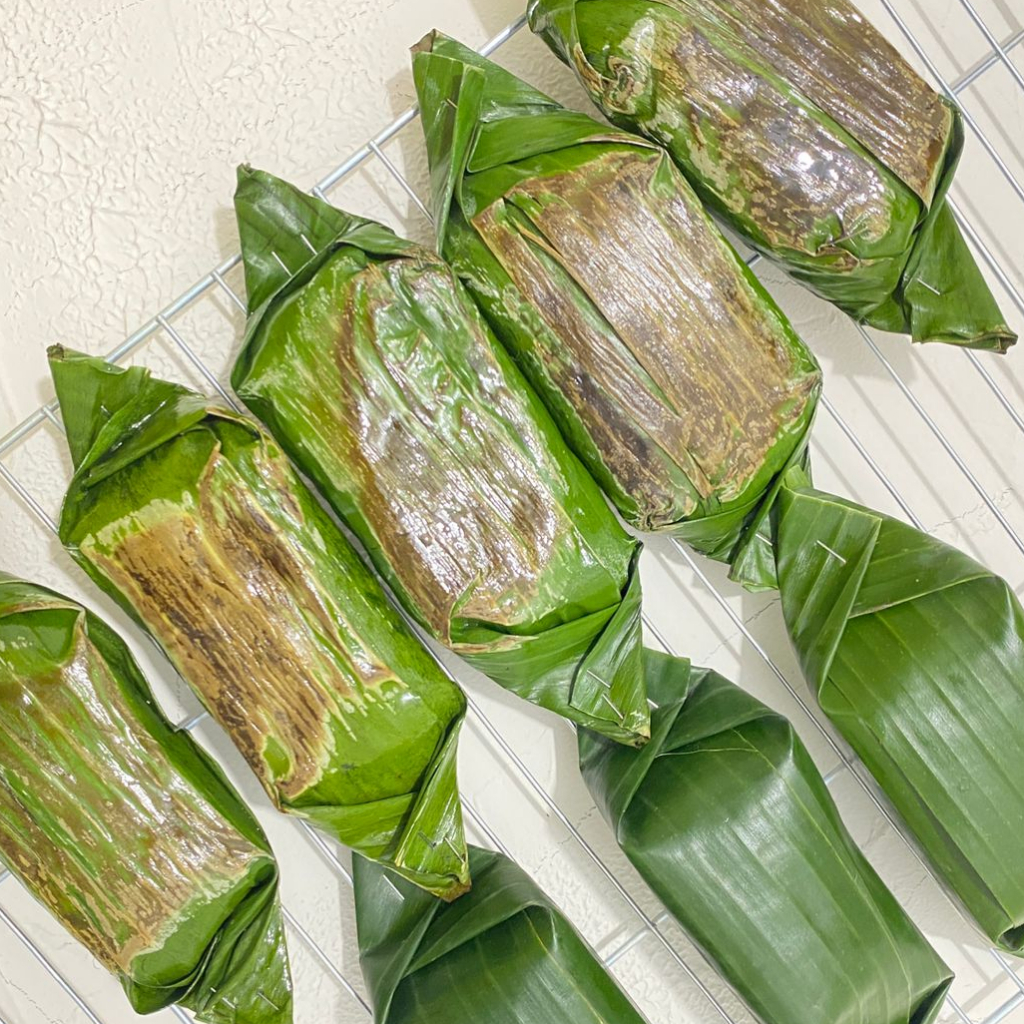 

By Mama Moeji Lie Lemper Bakar 10Pcs / Kue Subuh / Kue Basah /khas pontianak / oleh oleh / jajanan enak