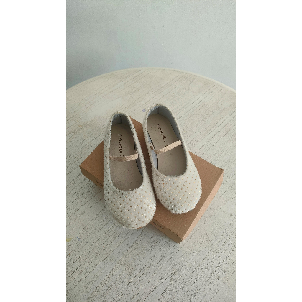 Khakikakiku Mini Meli White Broken Size 33 Flats