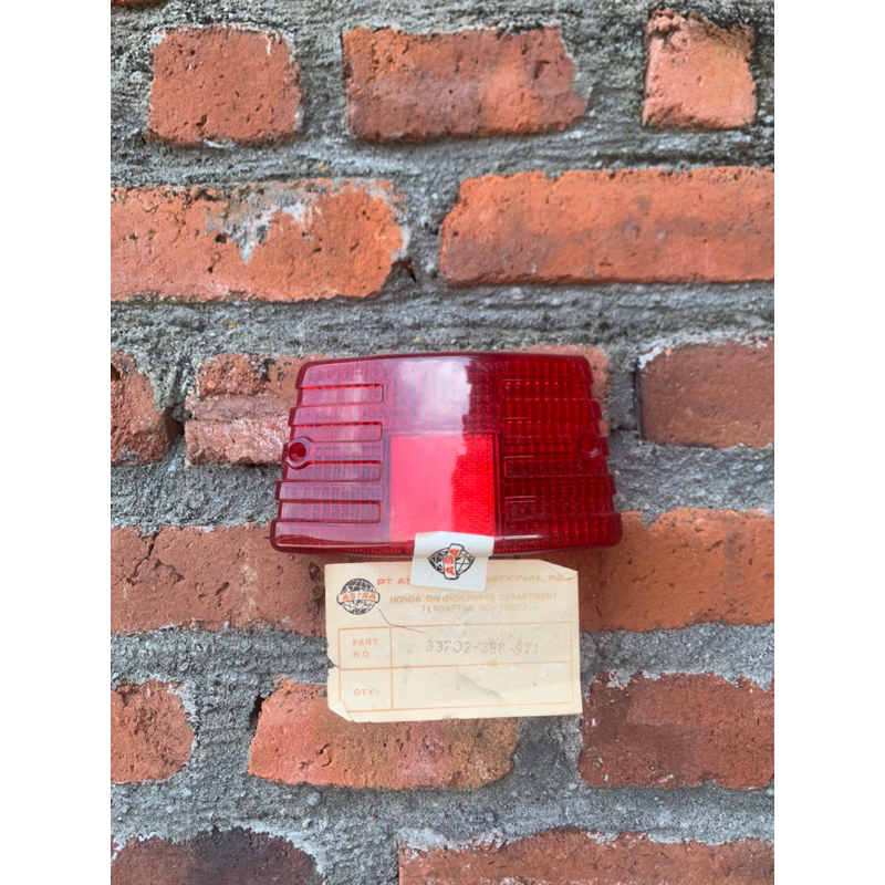 mika stop lamp CBN CB100N