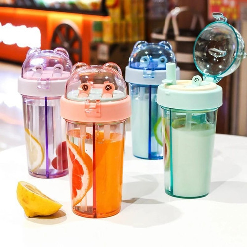 BOTOL MINUM DUA SISI / BOTOL 2 TEMPAT KEPALA BERUANG 420 ML ADA SEDOTAN DAN TALI FREE STICKER