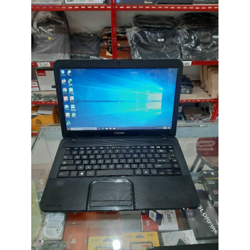 LAPTOP SECOND TOSHIBA SATELITE C800D